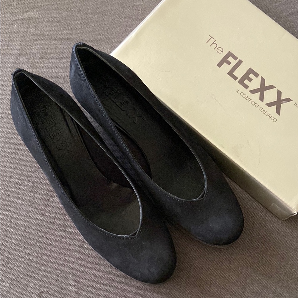 THE FLEXX Black Minimalist wedge 9.5 New
